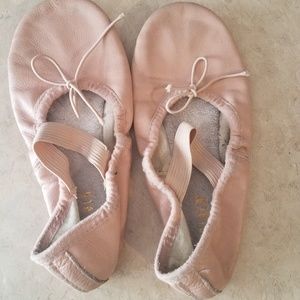 Girls ballet shoes